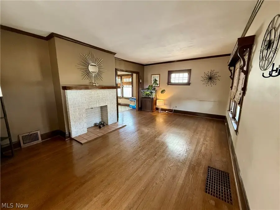 14931 Lakewood Heights Boulevard, Lakewood, OH 44107 - #3