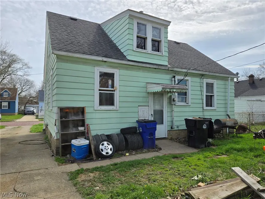 12416 Mortimer Avenue, Cleveland, OH 44111 - #2