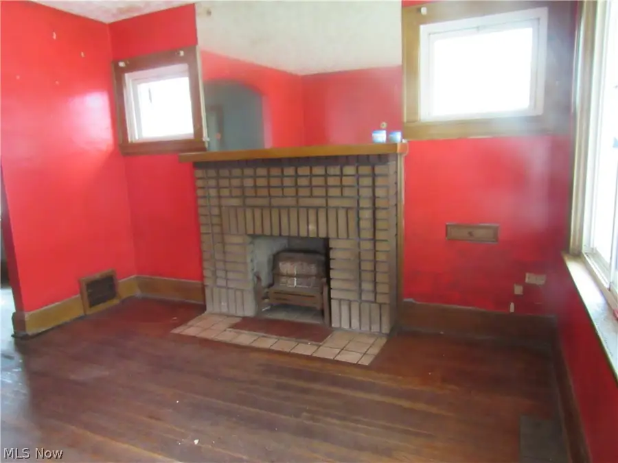 7811 Connecticut Avenue, Cleveland, OH 44105 - #3