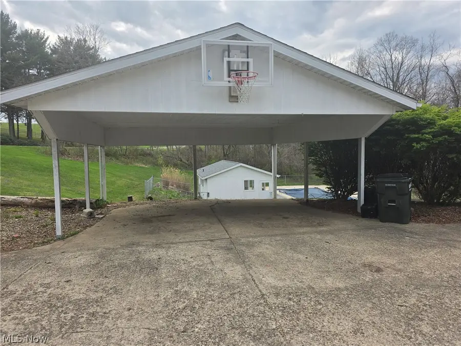 10525 Twin Oaks Drive, Cambridge, OH 43725 - #3