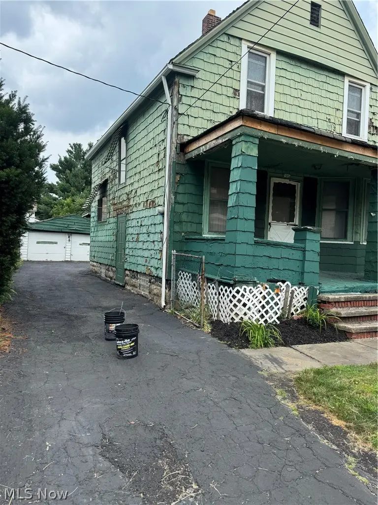 7405 Indiana Avenue, Cleveland, OH 44105 - #1
