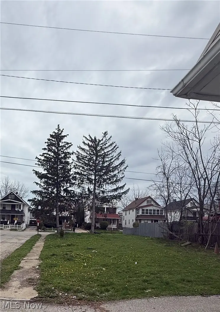 10904 Notre Dame Avenue, Cleveland, OH 44104 - #2