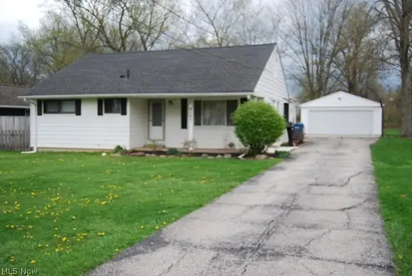 4567 Canterbury Road, North Olmsted, OH 44070