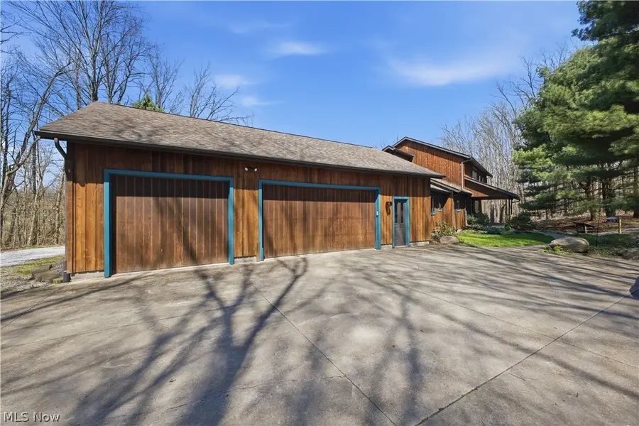 3190 Bunker Hill Road, Leetonia, OH 44431 - #3