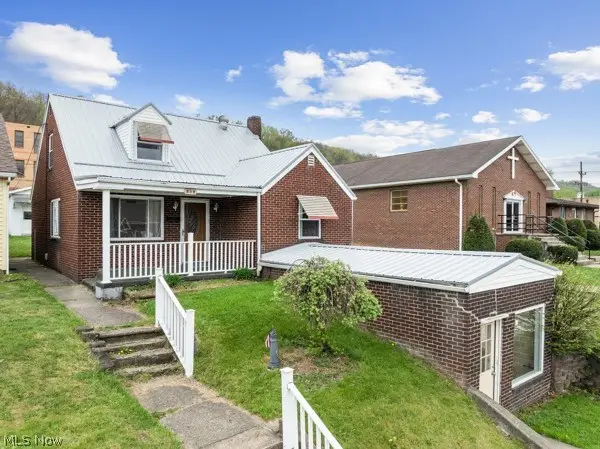 309 Washington St, Newell, WV 26050 - #1