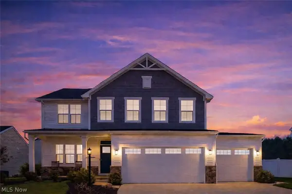 3402 Sandgate Nw Street, North Canton, OH 44720