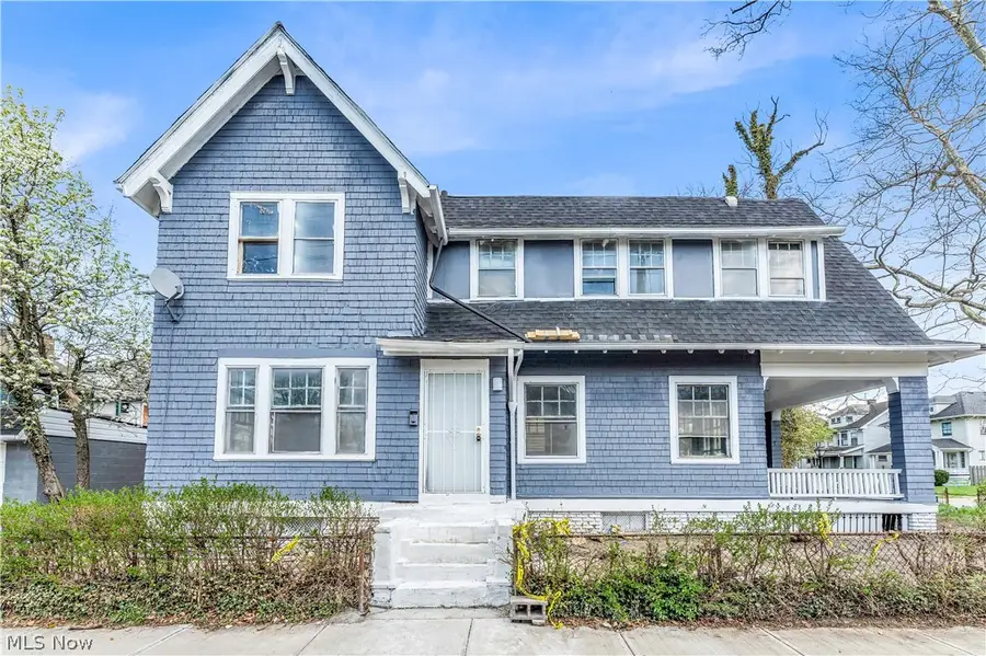 9303 Kempton Avenue, Cleveland, OH 44108 - #2