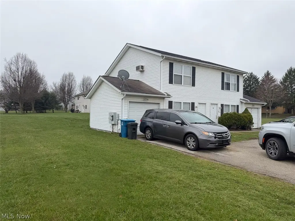 1572 E Summit Street, Kent, OH 44240 - #1