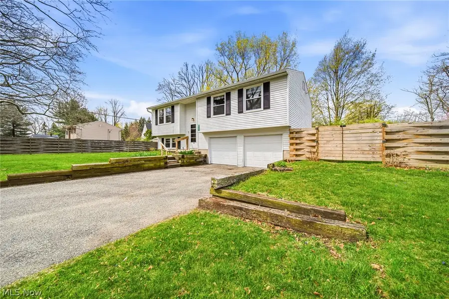 1782 Bathgate Avenue, Madison, OH 44057 - #2