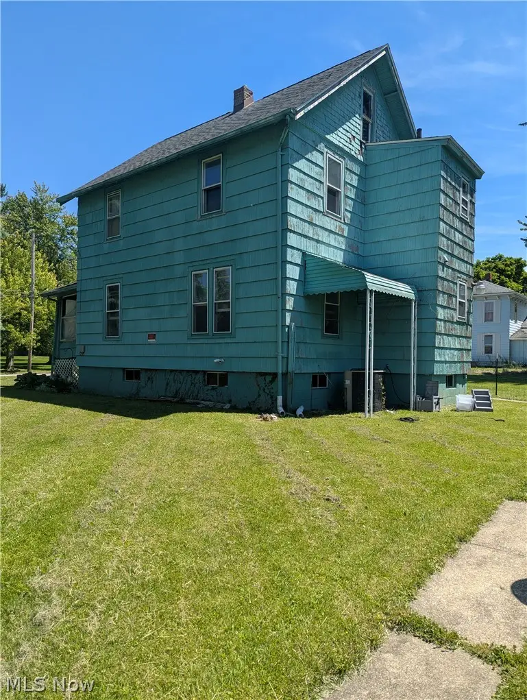 5403 Jefferson Avenue, Ashtabula, OH 44004 - #3