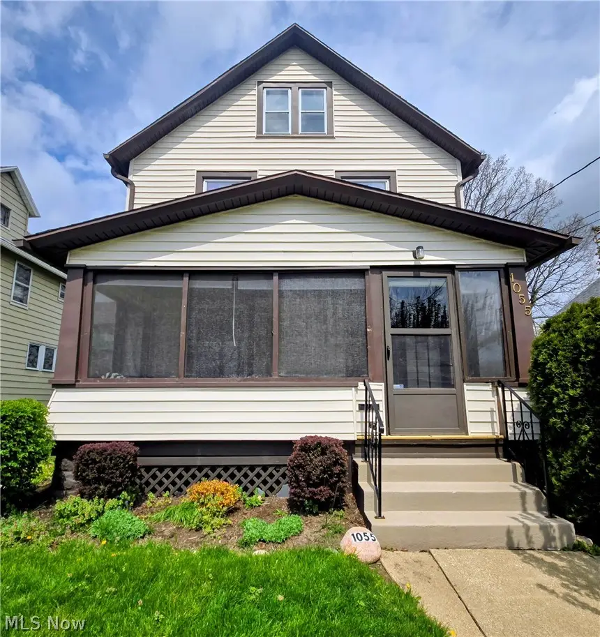 1055 W Tuscarawas Avenue, Barberton, OH 44203 - #2