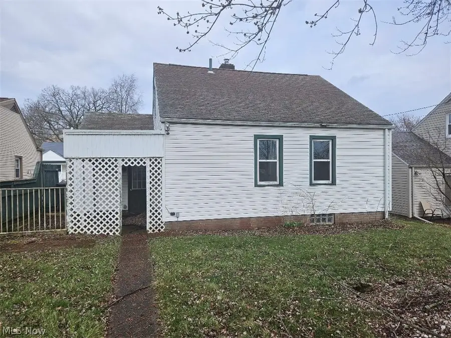 3212 9th Nw Street, Canton, OH 44708 - #2