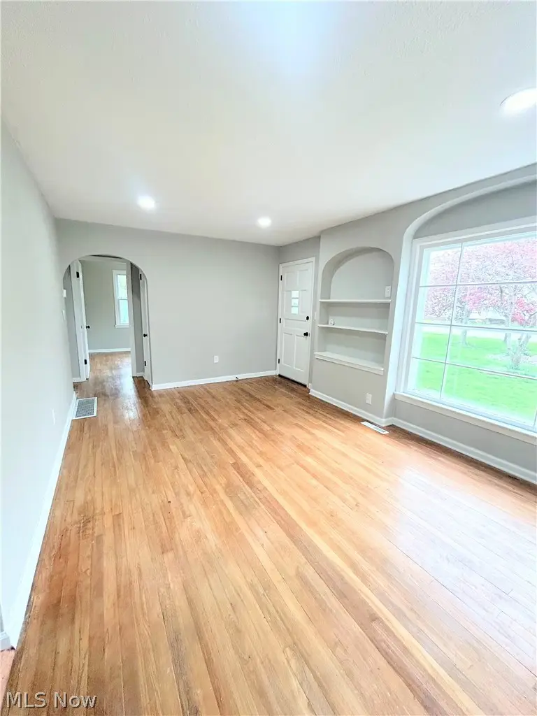 35888 Chestnut Ridge Road, North Ridgeville, OH 44039 - #3