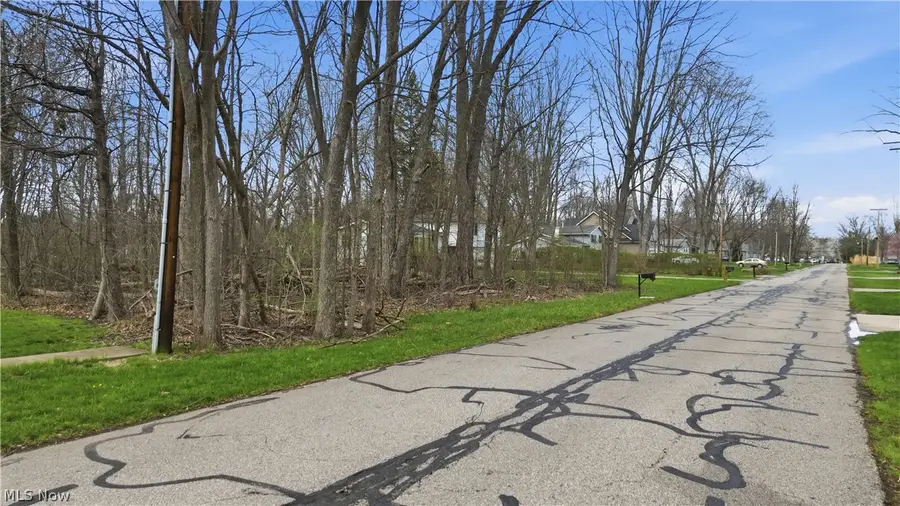 3320 Sandy Lane, Avon, OH 44011 - #2