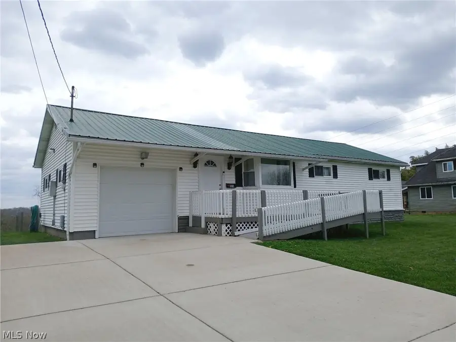 105 Newbanks Road, Parkersburg, WV 26104 - #2