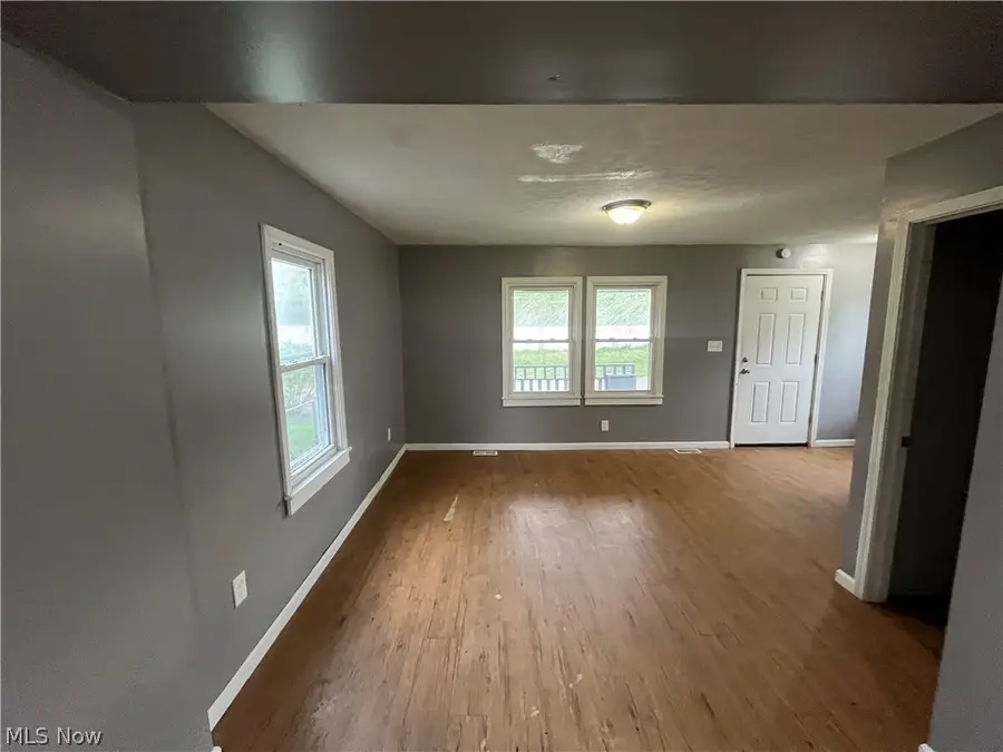 1270 Welsh Avenue, Akron, OH 44314 - #3