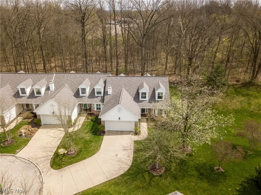 448 E Reserve Drive, Cuyahoga Falls, OH 44223 - #3