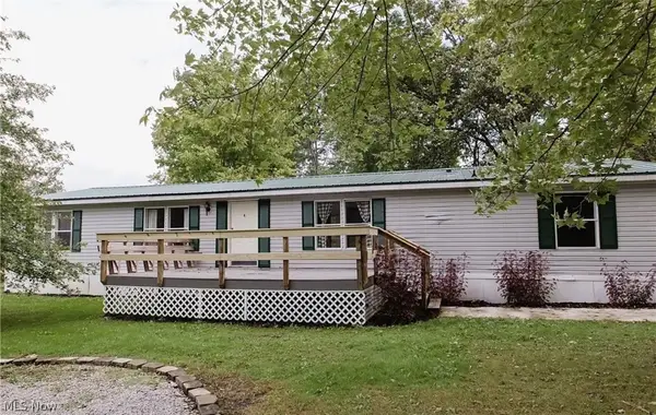 1843 Woodland Drive, Columbiana, OH 44408