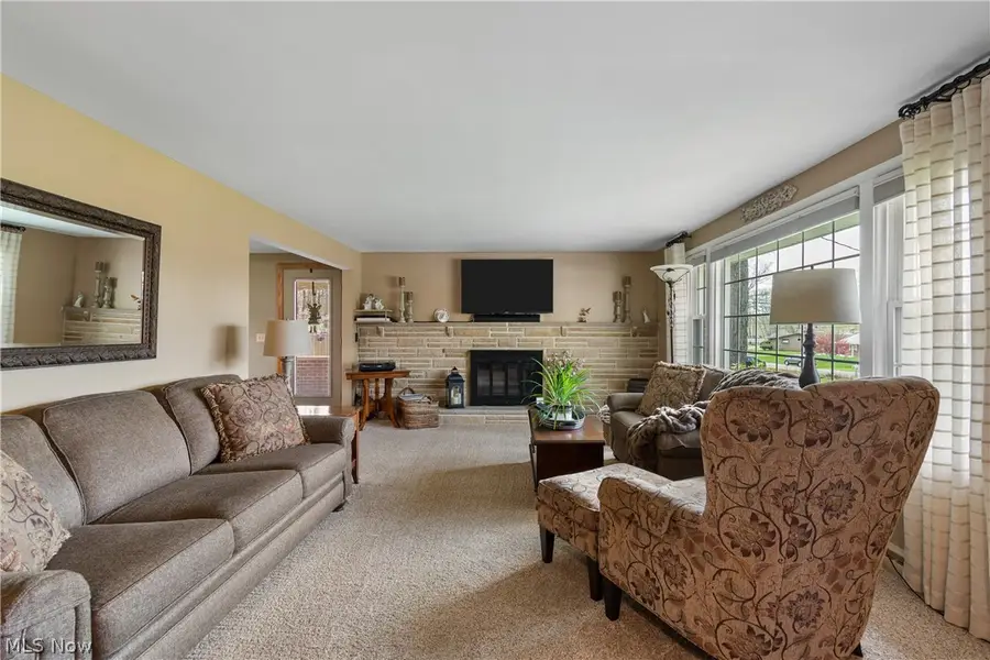 1732 Sherwood Nw Avenue, Massillon, OH 44646 - #3