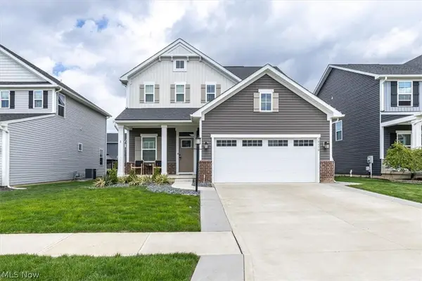 36270 Lands End Drive, North Ridgeville, OH 44039