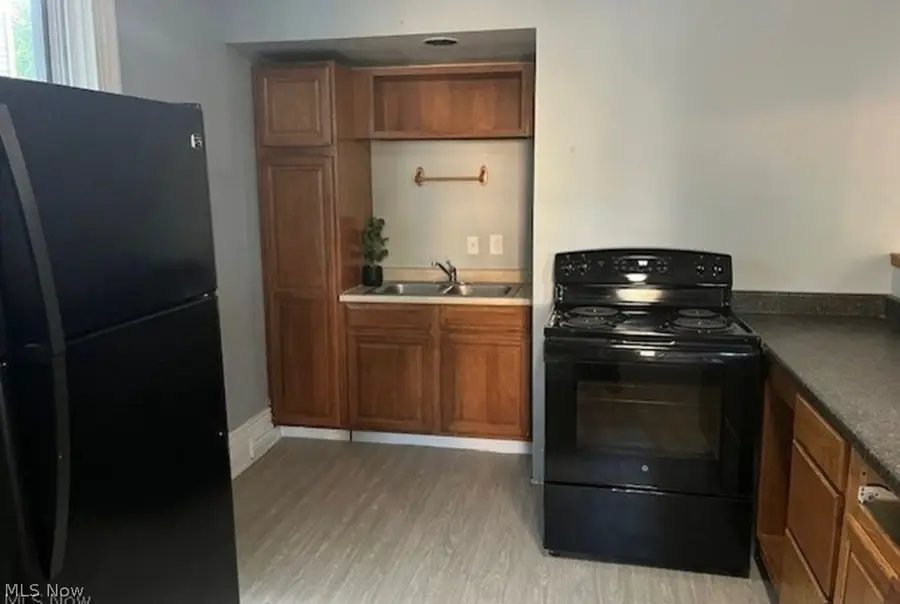 866 Main #A, Coshocton, OH 43812 - #3