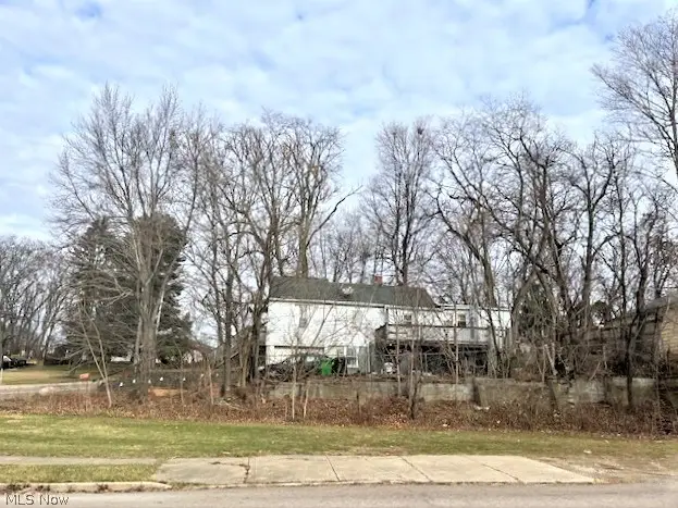 303 W State Street, Barberton, OH 44203 - #3