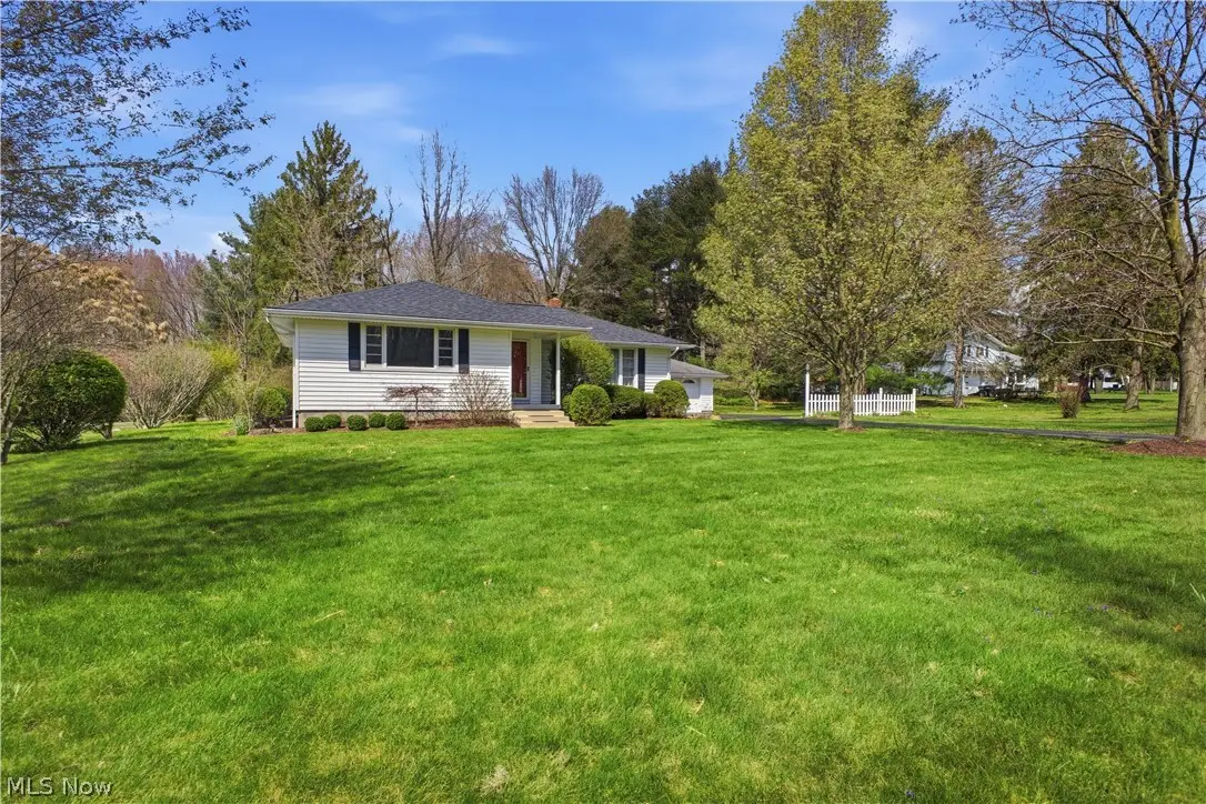 9231 King Graves Ne Road, Warren, OH 44484 - #1