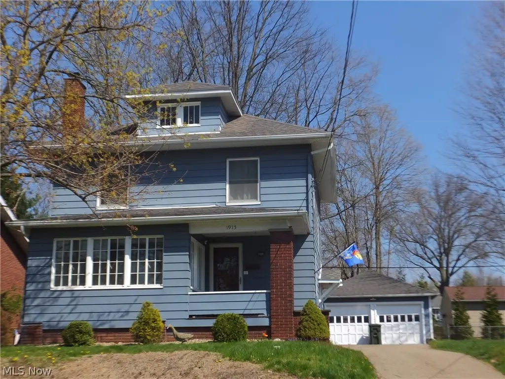 1915 34th Nw Street, Canton, OH 44709 - #1