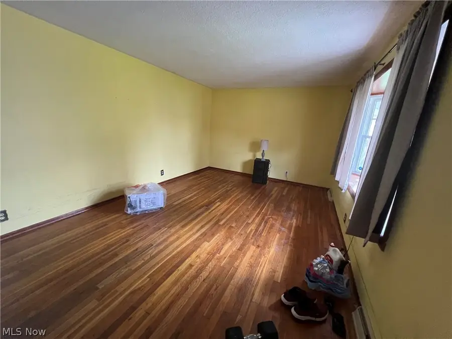 2580 Swiss Sw Avenue, Canton, OH 44706 - #3