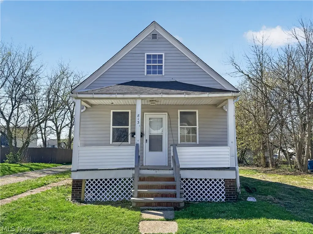 813 W 17th Street, Lorain, OH 44052 - #1