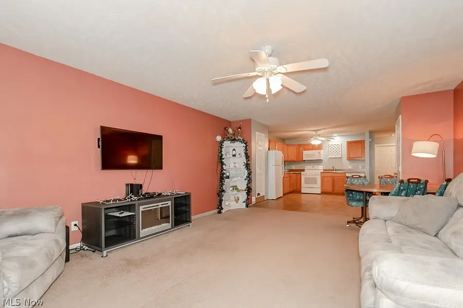 5930 Lake W Road #1402, Ashtabula, OH 44004 - #3