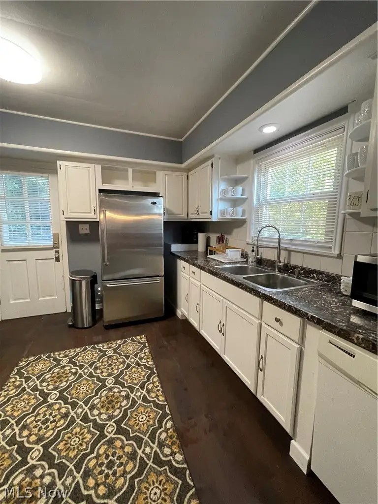 863 Medford Road, Cleveland Heights, OH 44121 - #3
