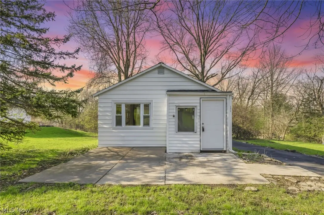 12316 Upper Sunset Drive, Garfield Heights, OH 44125 - #1