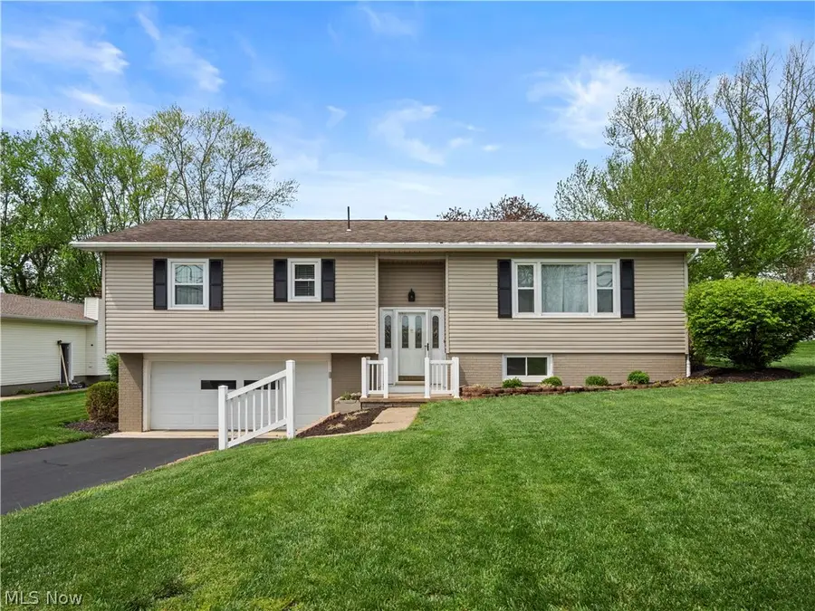 3845 Dresden Road, Zanesville, OH 43701 - #2