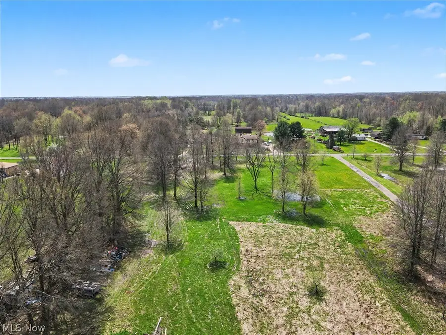 10537 Gilbert Road, Newton Falls, OH 44444 - #3