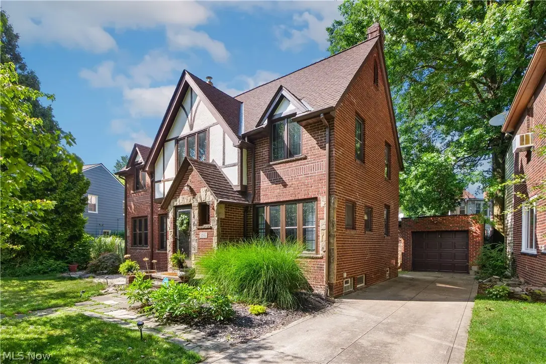 2965 Washington Boulevard, Cleveland Heights, OH 44118 - #1