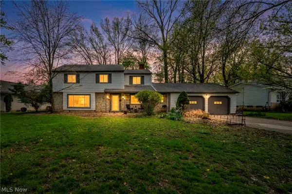 24720 Dundee Drive, Richmond Heights, OH 44143