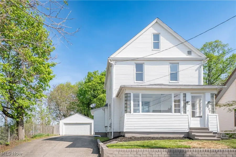 1037 Harpster Avenue, Akron, OH 44314 - #2