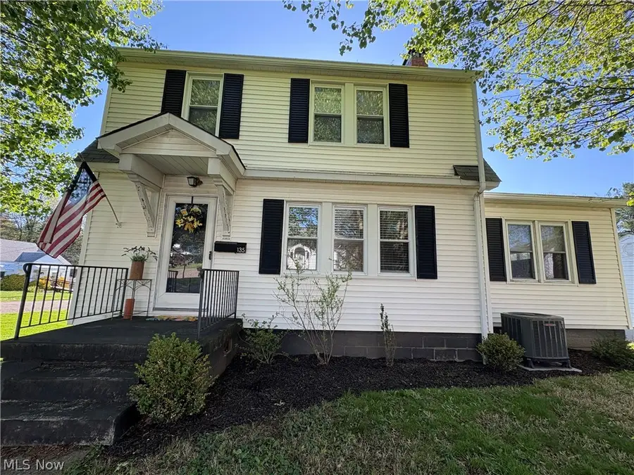 135 Overbaugh Avenue, Saint Clairsville, OH 43950 - #2