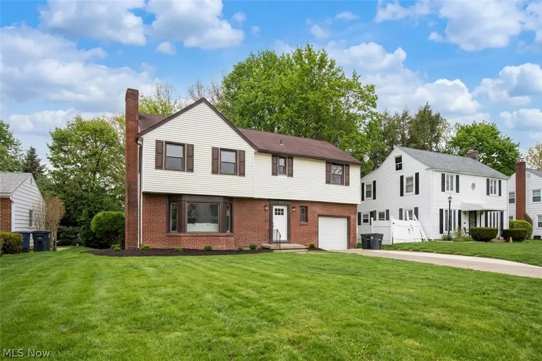 560 Mineola Avenue, Akron, OH 44320 - #1