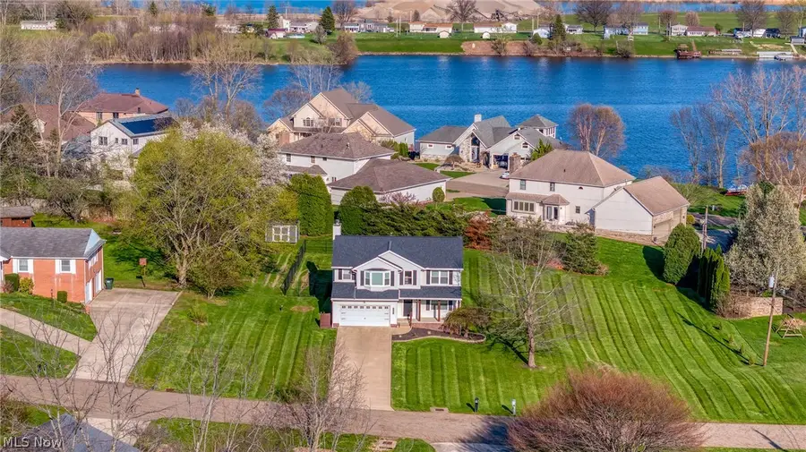 5242 Aster Ne Avenue, Canton, OH 44705 - #2