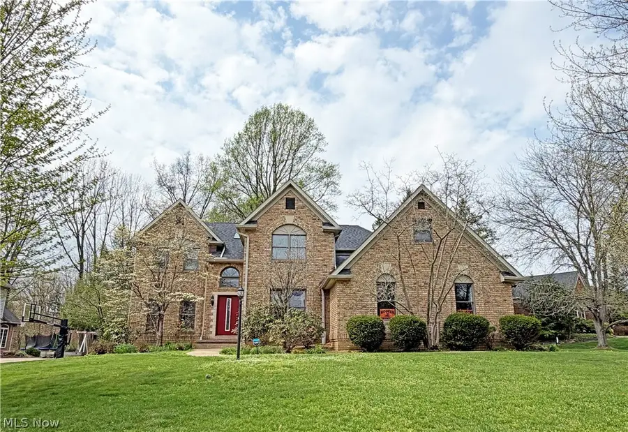 2683 Radford Nw Street, North Canton, OH 44720 - #3