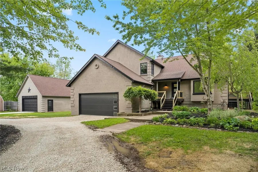 2203 S Medina Line Road, Wadsworth, OH 44281 - #2