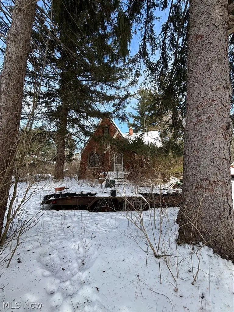 10428 W Edgerton Road, North Royalton, OH 44133 - #2