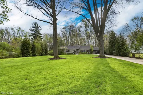 4499 Dover Center Road, North Olmsted, OH 44070