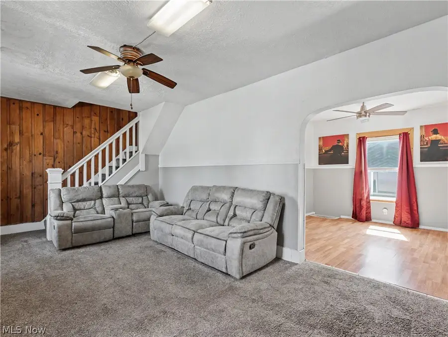 2012 Harmont Ne Avenue, Canton, OH 44705 - #2