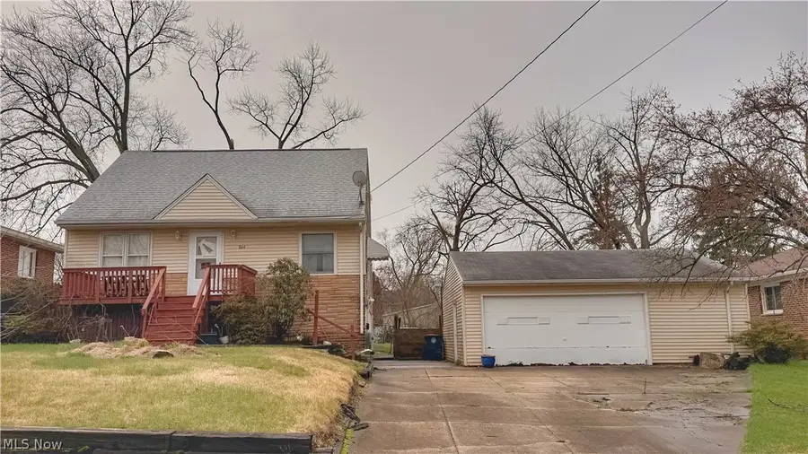 864 Lindsay Avenue, Akron, OH 44306 - #2