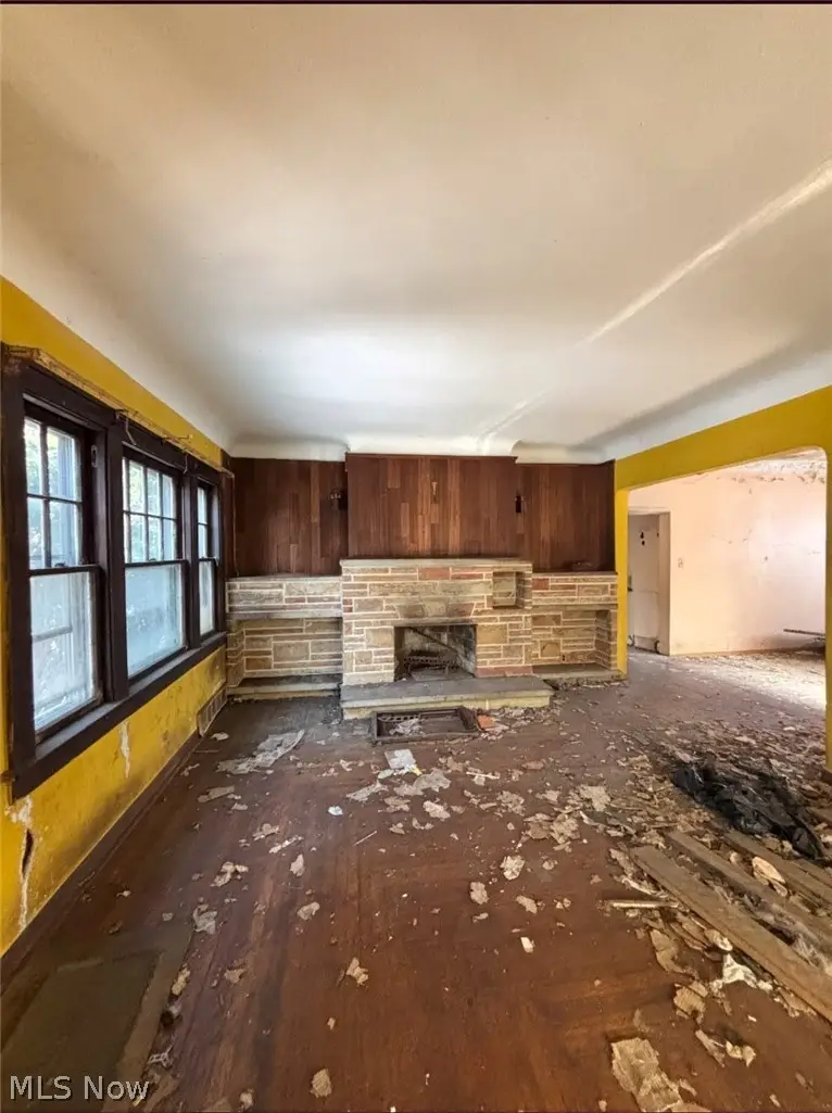 6377 Stumph Road, Parma Heights, OH 44130 - #2