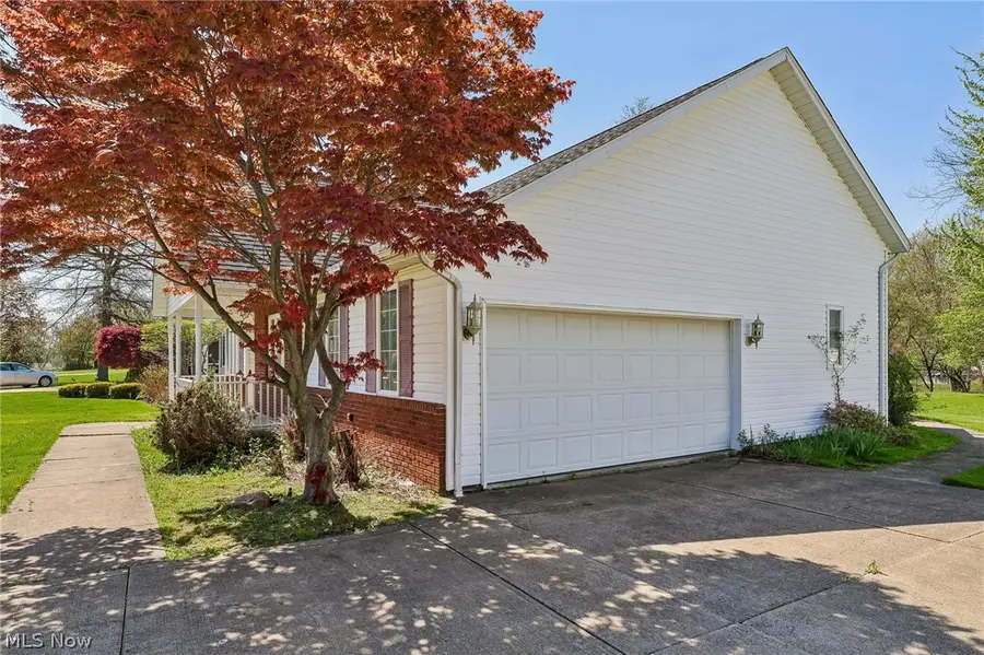 710 Erie Road, Eastlake, OH 44095 - #3
