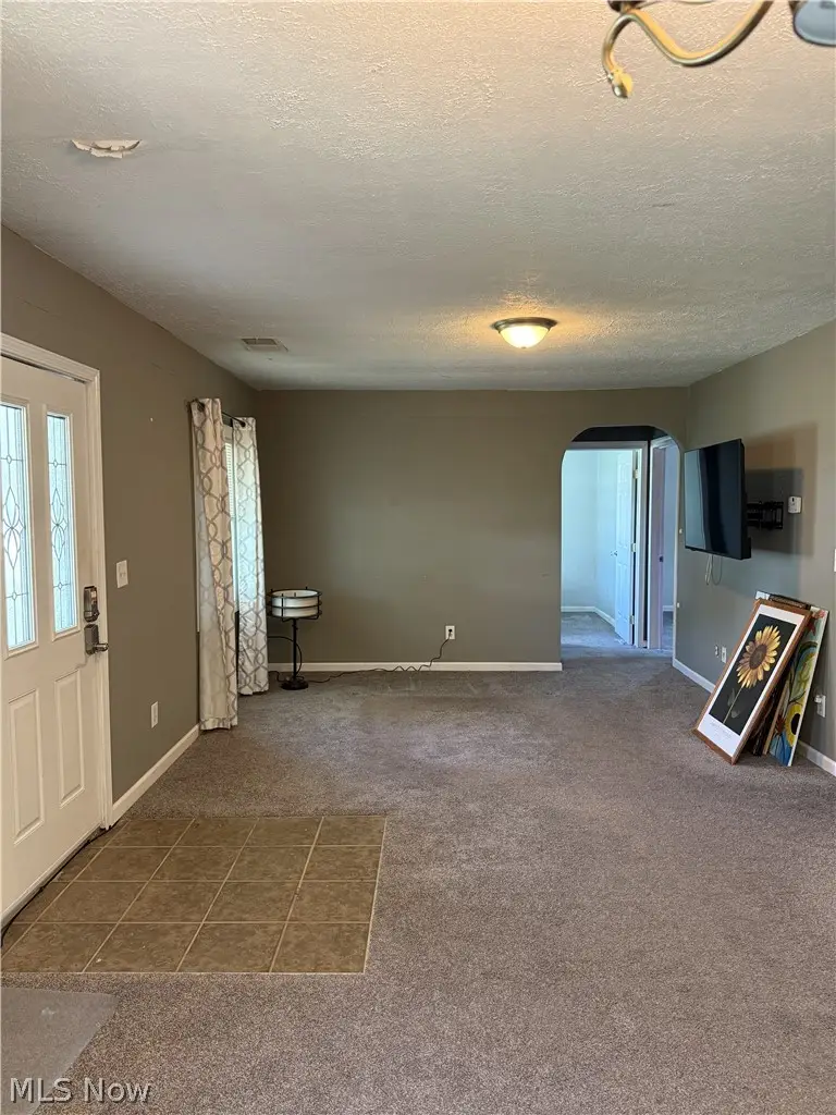 880 E Caston Road, Uniontown, OH 44685 - #3